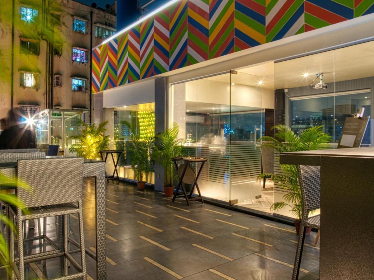 Hotel The Samilton à Calcutta Extérieur photo